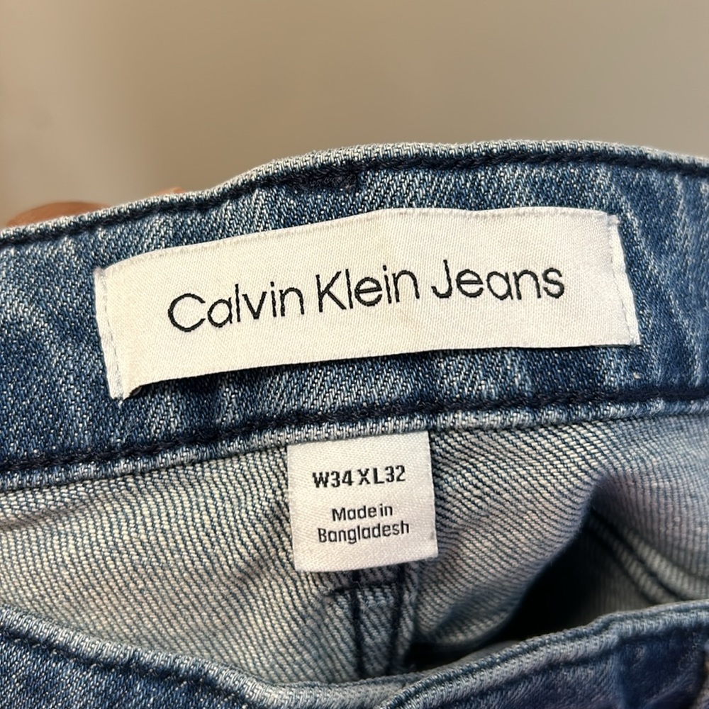 Men Jeans - Picture 5 of 8